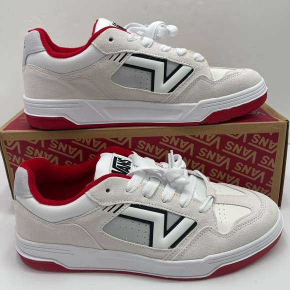 Vans Men's UplandWhite/RedVN000D1HYF9 Sneakers